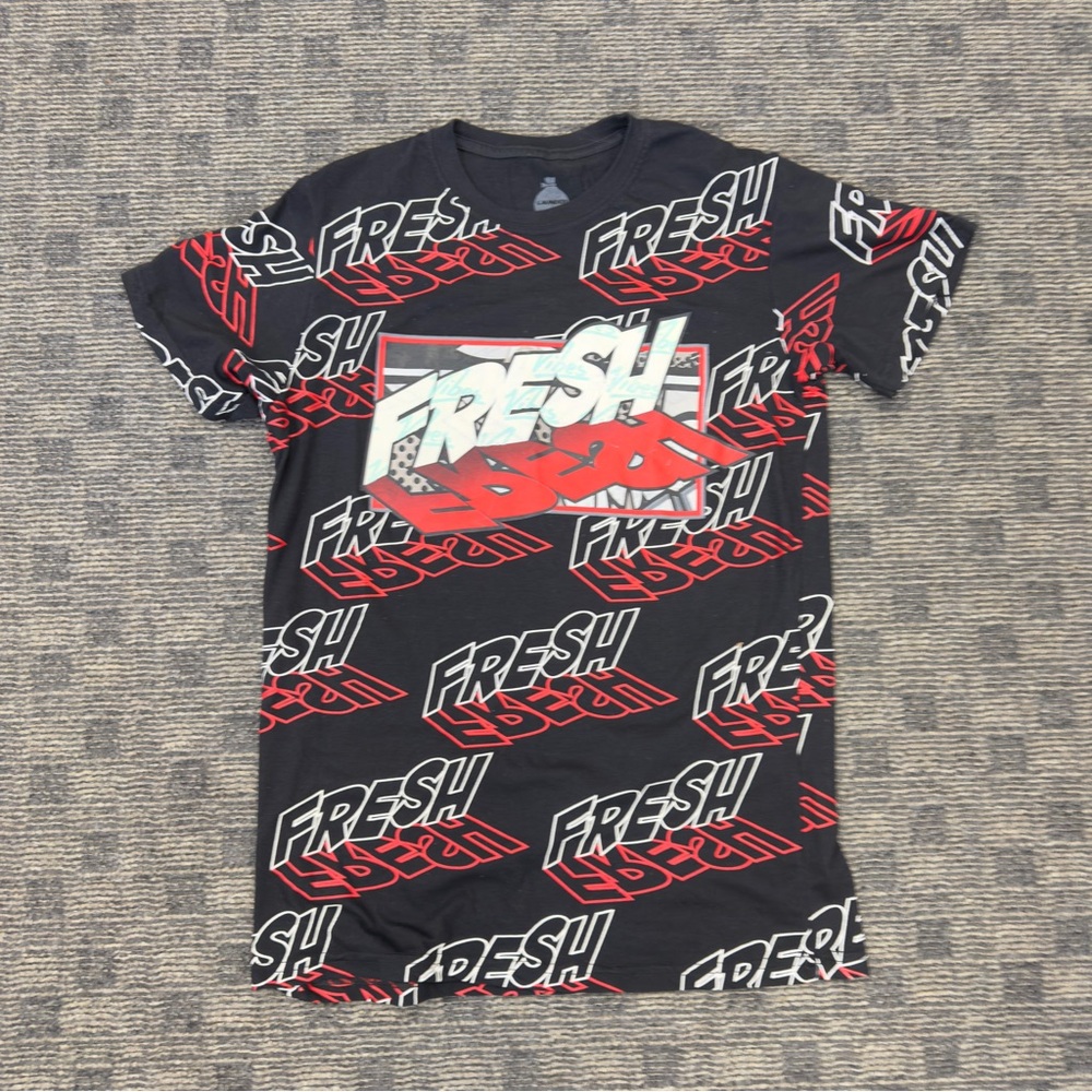 Bailey Apparel Graphic‎ T-Shirt with Fresh Print by Launder sz Medium